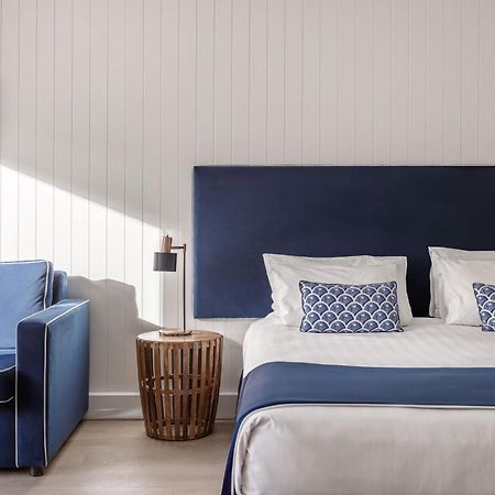 Waves Byron Bay Hotel Bagian luar foto