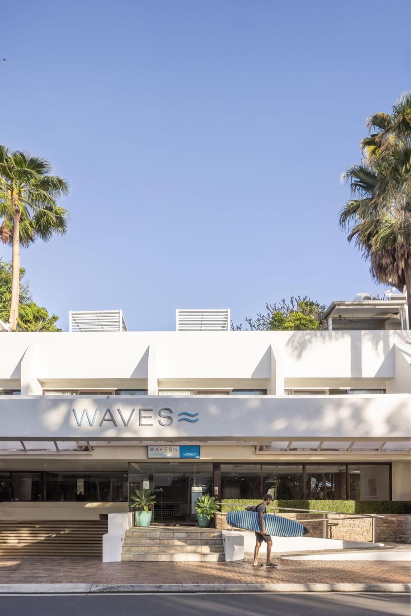Waves Byron Bay Hotel Bagian luar foto